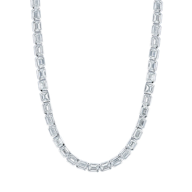 9.11 carat Emerald Cut Diamond Necklace in 18 kt White Gold