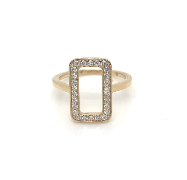 Diamond Ring in 14 kt Yellow Gold