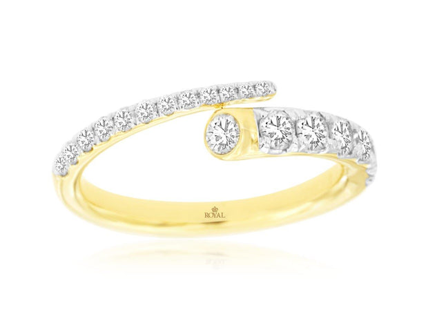 Diamond Bypass ring in 14 kt Yellow Gold