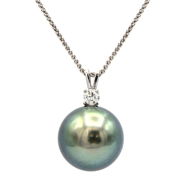 Tahitian Pearl and Diamond Pendant in 18 kt White Gold