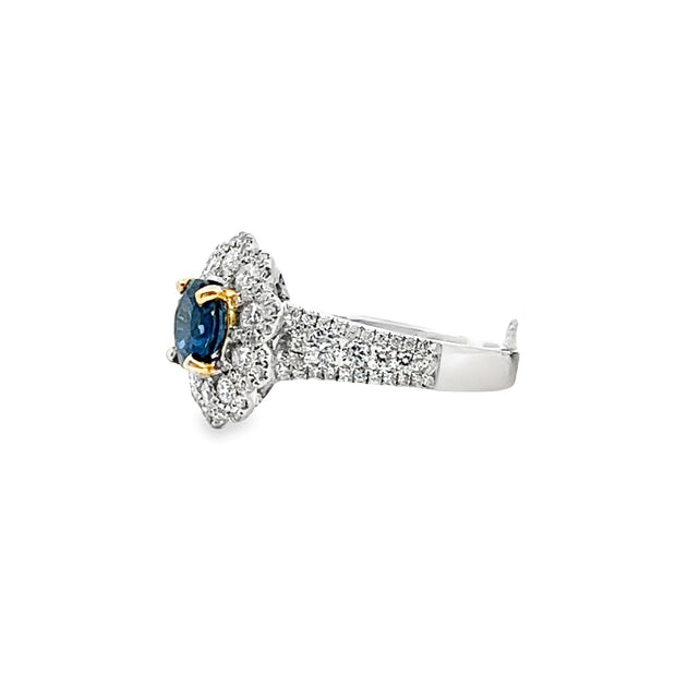Sapphire and Diamond Ring in 18 kt White Gold