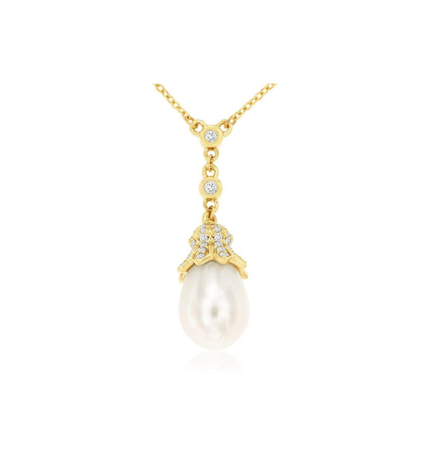Pearl and Diamond Drop Necklace in 14 kt Yellow Gold