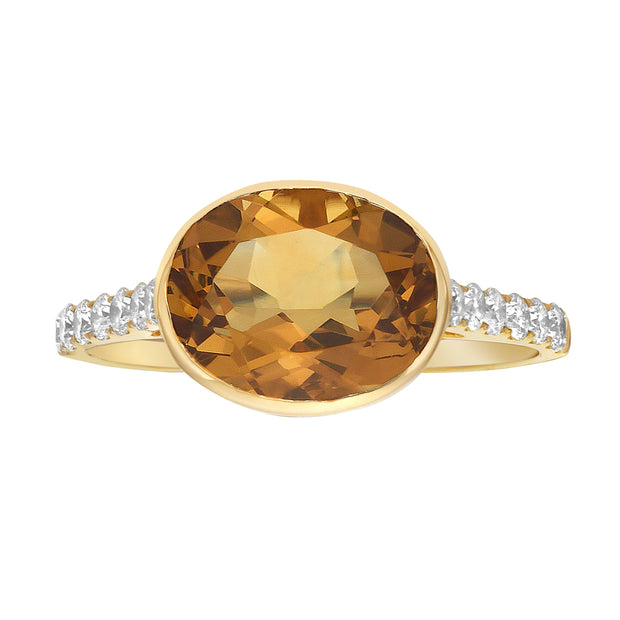 2.66 carat Citrine and Diamond Ring in 14 kt Yellow Gold
