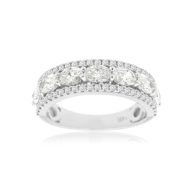 Diamond Band in 14 kt White Gold