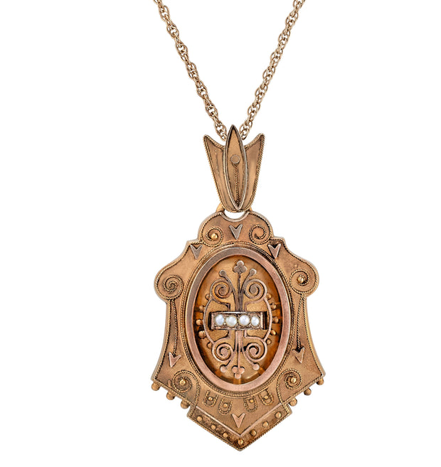Antique Victorian Locket with Seed Pearls in 14 kt yellow gold