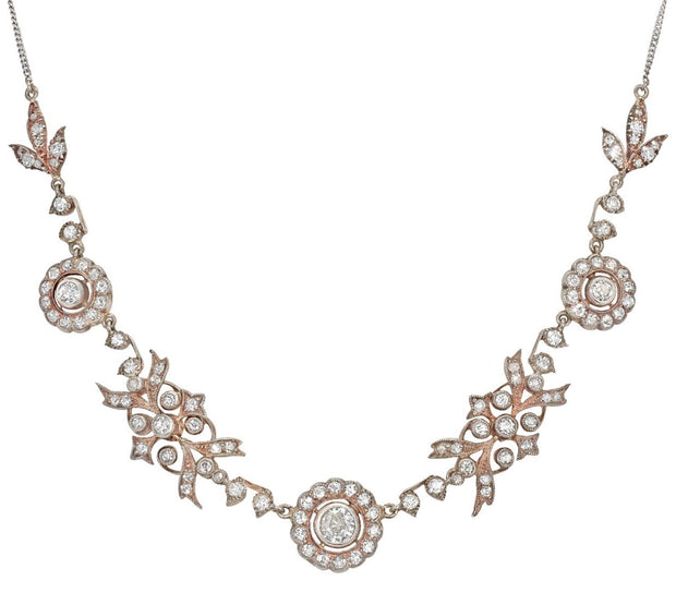 Antique Diamond Necklace in 14 kt White Gold and Silver