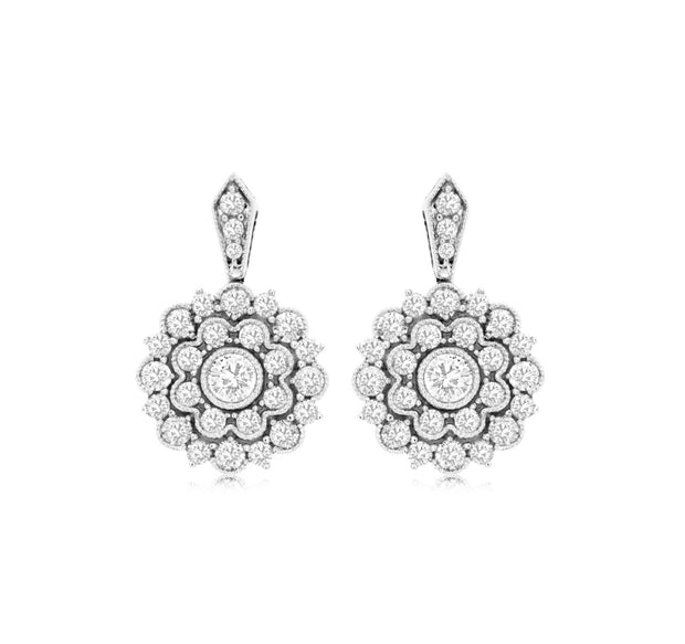 Vintage Style Diamond Earrings in 14 kt White Gold