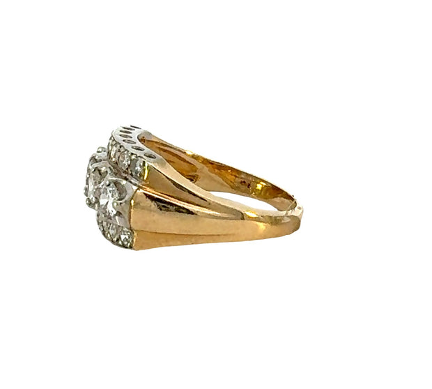 Vintage Diamond Ring in 14 kt Yellow Gold