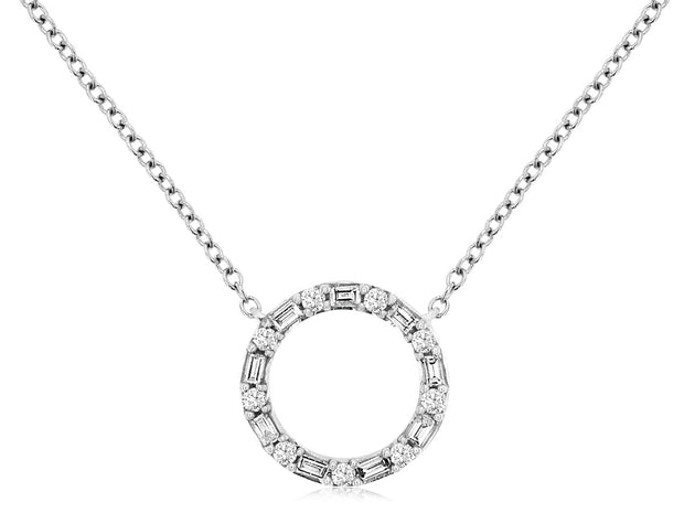 Diamond Circle Pendant in 14 kt White Gold