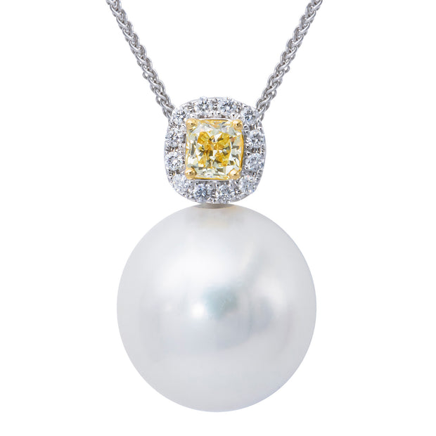 South Sea Pearl Necklace with Yellow and White Diamonds in 18 kt White Gold
