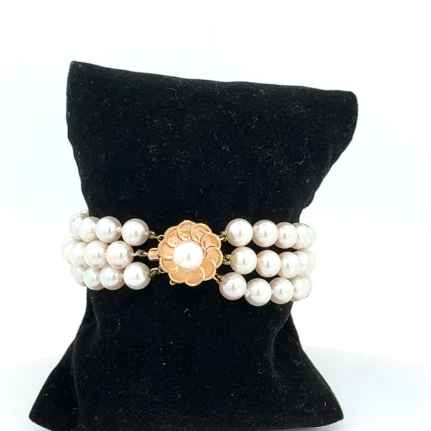Three Strant Cultured Pearl Bracelet with 14 kt Yellow Gold Clasp