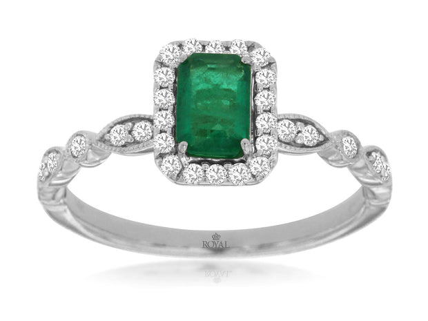Emerald and Diamond Ring in 14 kt White Gold
