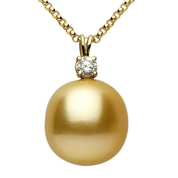 Golden South Sea Pearl and Diamond Pendant in 18 kt Yellow Gold