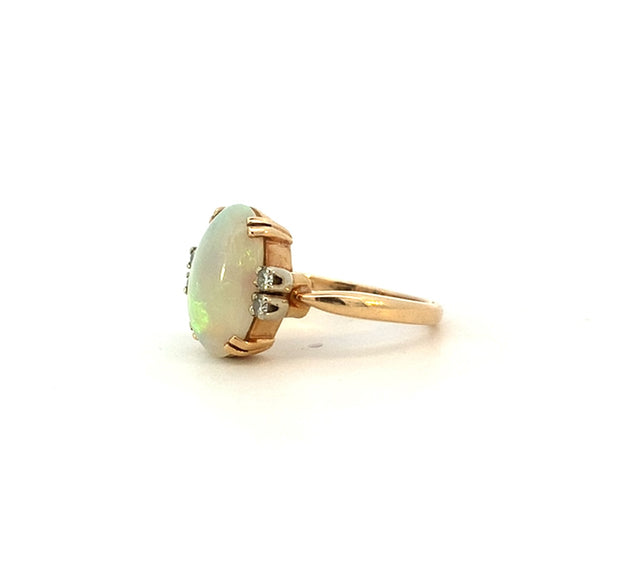 Vintage Opal and Diamond Ring in 14 kt Yellow Gold