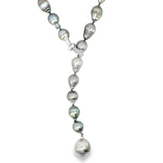 Tahitian Pearl Necklace with Diamond Clasp in 14 kt White Gold