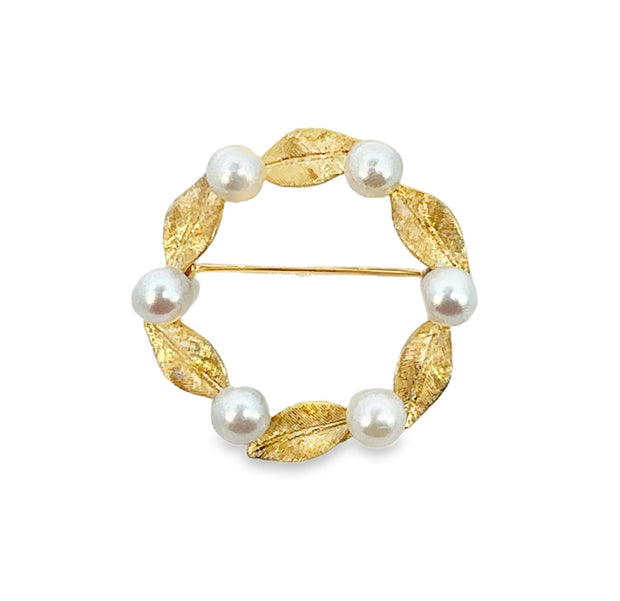 Vintage Pearl Brooch in 14 kt Yellow Gold