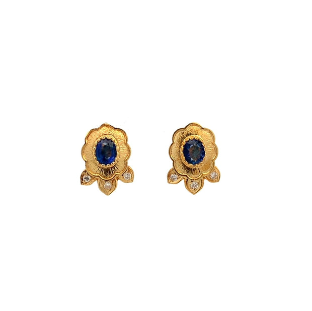 Sapphire and Diamond Earrings in 18 kt Yellow Gold