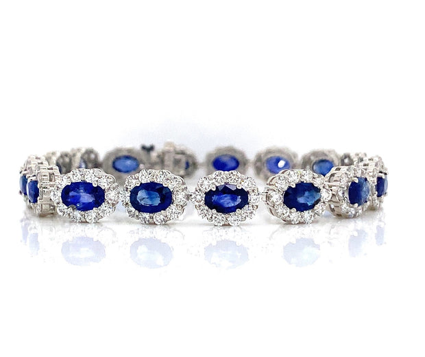 9.18 carat Sapphire and Diamond Bracelet in 18 kt White Gold