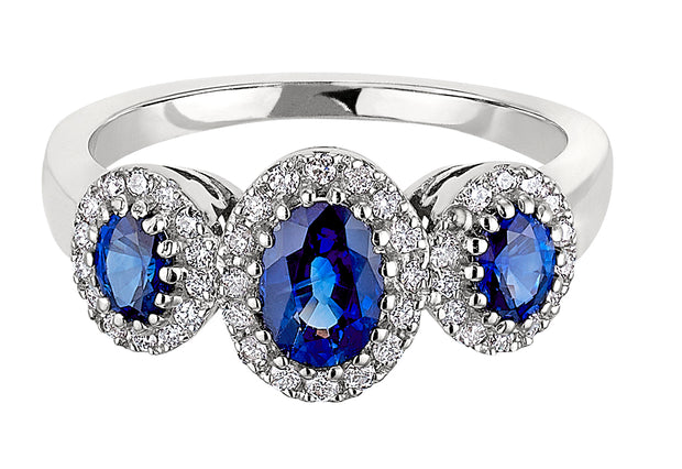 Sapphire and Diamond Ring in 14 kt white gold