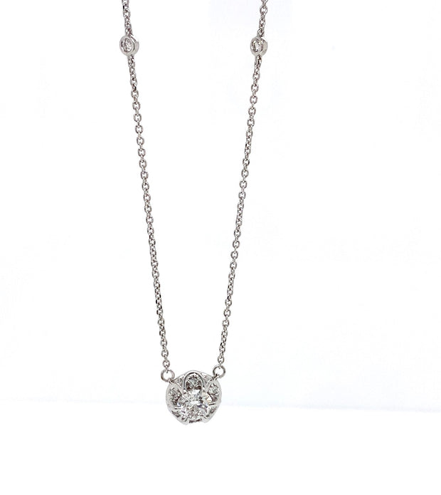 Diamond Necklace in 14 kt White Gold